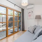 Ferienhaus Dom Wakacyjny Z Jacuzzi Na Wylacznosc Do 16 Osob W Centrum Zatora Blisko Energylandii