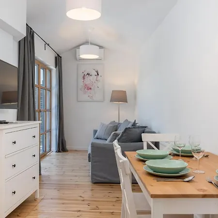 Uroczy Zakatek - Z Wlasnymi Tarasami I Grillem W Centrum Zatora, Blisko Energylandii *