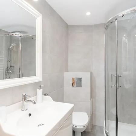 Z Jacuzzi Na Wylacznosc Do 16 Osob W Centrum Zatora Blisko Energylandii * Zator